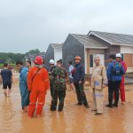 Pihak Kepolisian Polsek Jonggol dan Instansi Cek Terkait TKP Bencana Alam Banjir