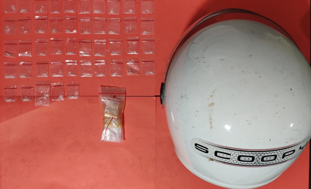 Jejak Bisnis Terlarang, Penyelundupan Sabu di Dalam Helm Digagalkan Polres Kubu Raya