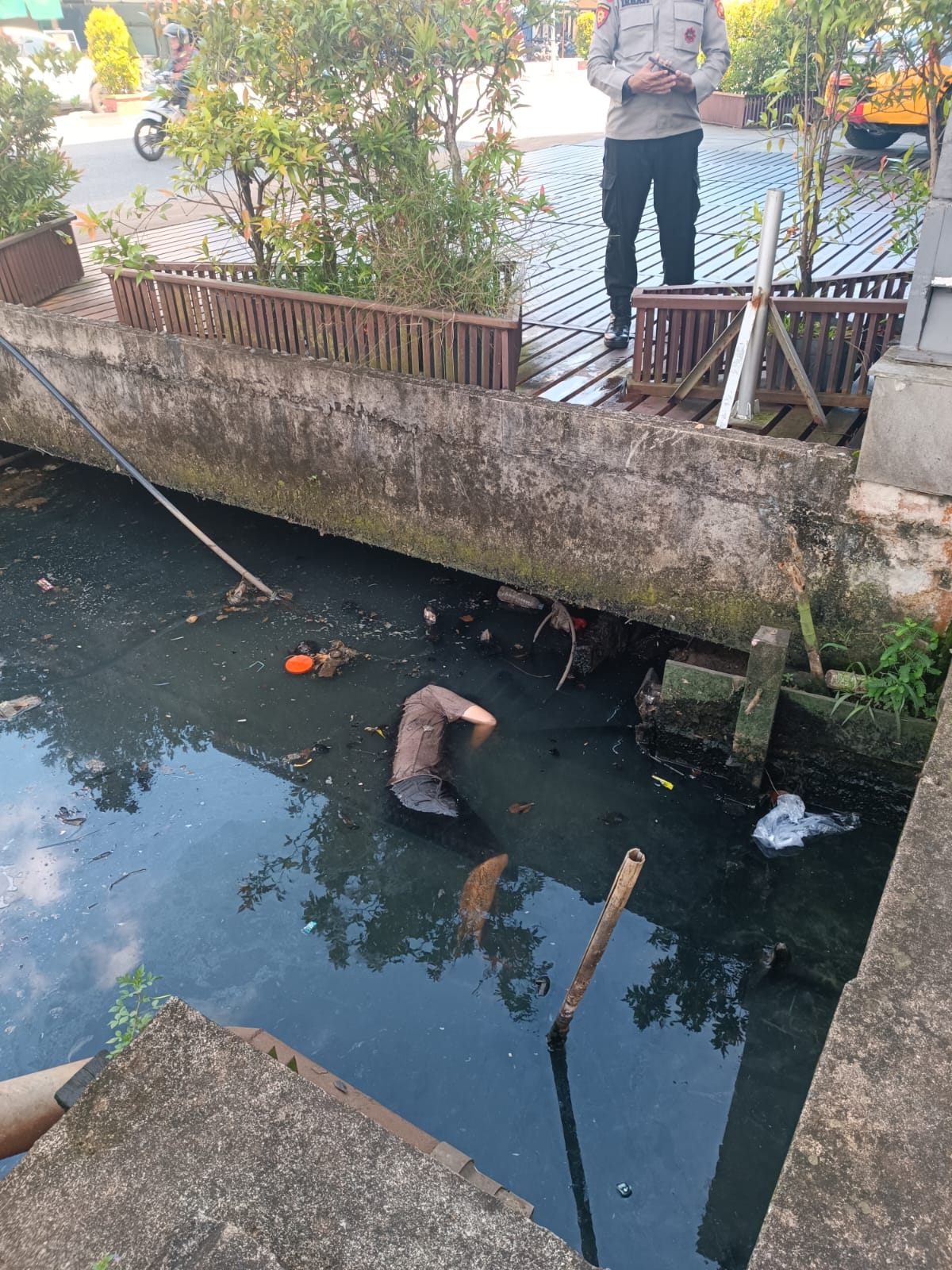 Ini Fakta Dibalik Penemuan Mayat Di Jalan Gajah Mada Pontianak