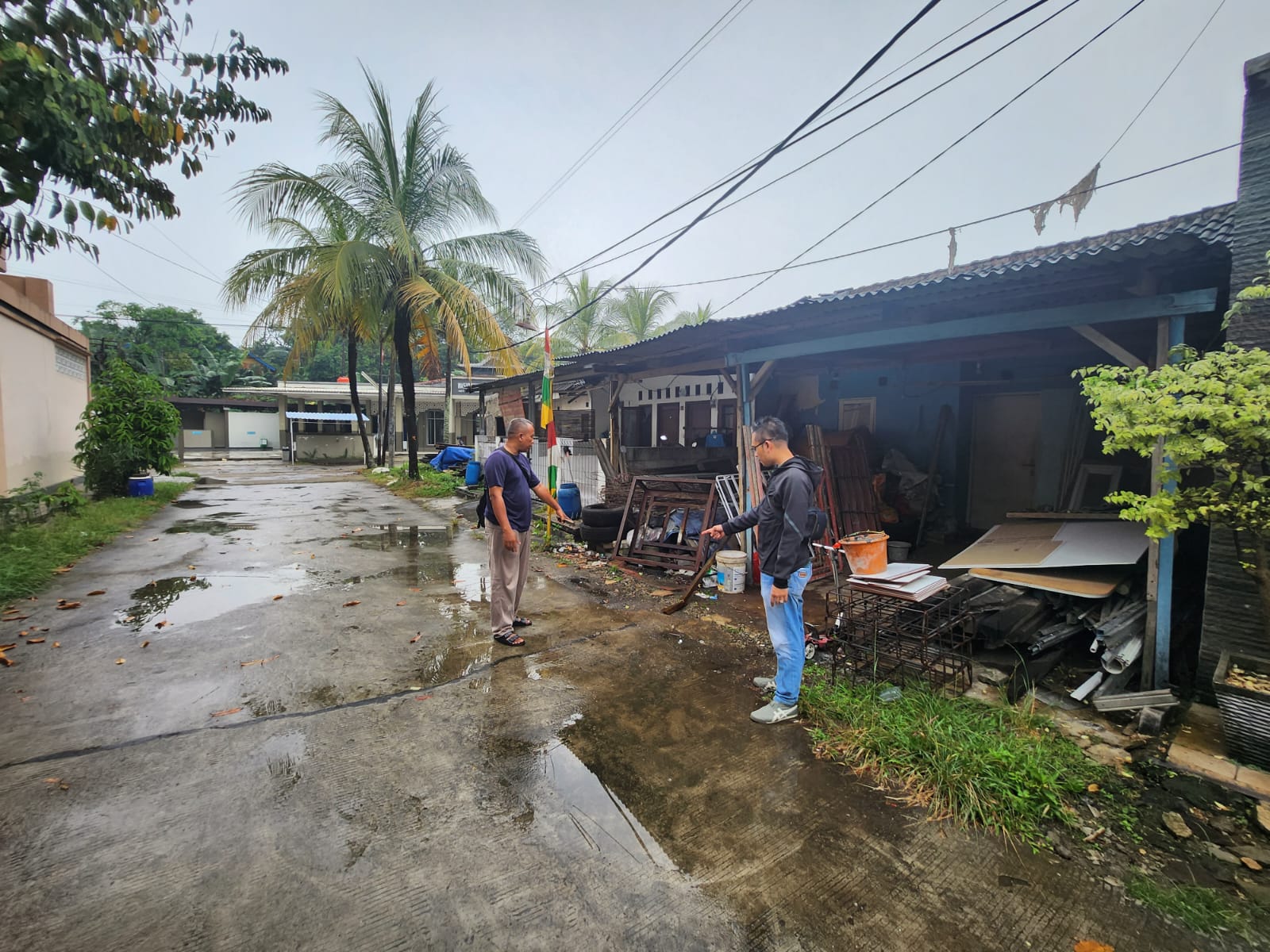 Polsek Cileungsi Tindak Lanjutti Cek TKP Terkait Video Viral Adanya Tindak Pidana Pencurian Mobil Pick UP