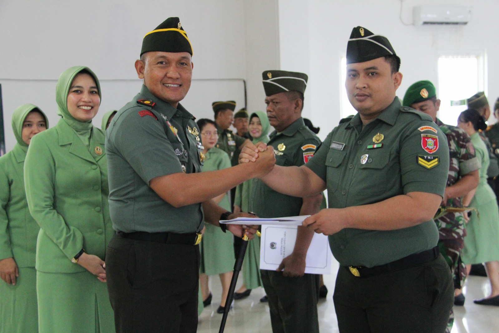 Pimpin Koprs Raport, Dandim Lepas Empat Prajurit Kodim 0906/Kutai Kartanegara