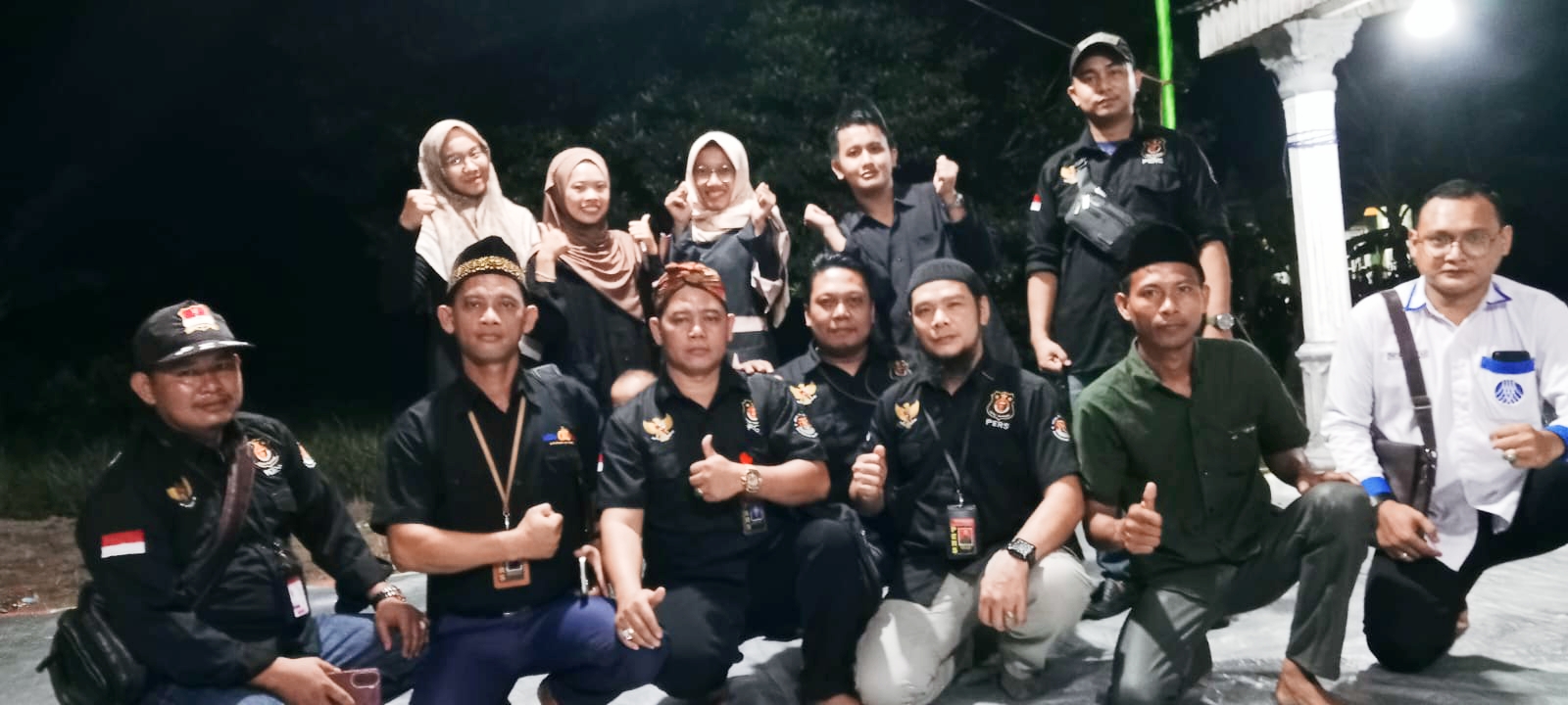 Ratusan Masyarakat Lebu Dalam Manggala Timur Antusias Menyambut Kedatangan Team Awak Media TNI-Polri Dalam Rangka Majlis Dzikir Amanah