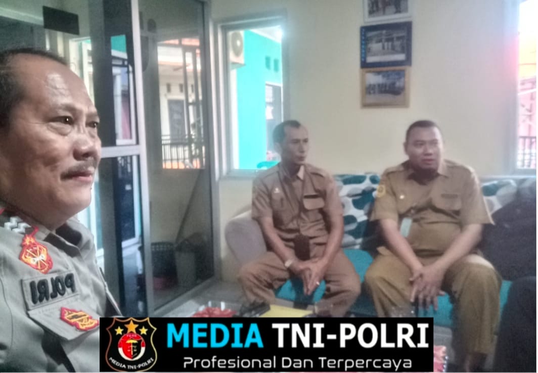 Polres Bogor Beri Arahan Kapolsek Ciampea Selalu Menjaga Konduktivitas dengan Warga Melalui Bhabin Kamtibmas