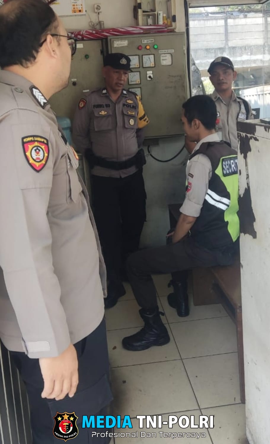 Unit Patroli Samapta Polsek Caringin Giat Patroli Antisipasi Kejahatan Dan Kunjungan Ke Pabrik – Pabrik Dalam Rangka Cipta Kondisi