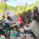 Jelang Purna Tugas Anggota Satgas TMMD Ke 121 Kodim 1210/Landak Laksanakan Komsos Dengan Tokoh Masyarakat
