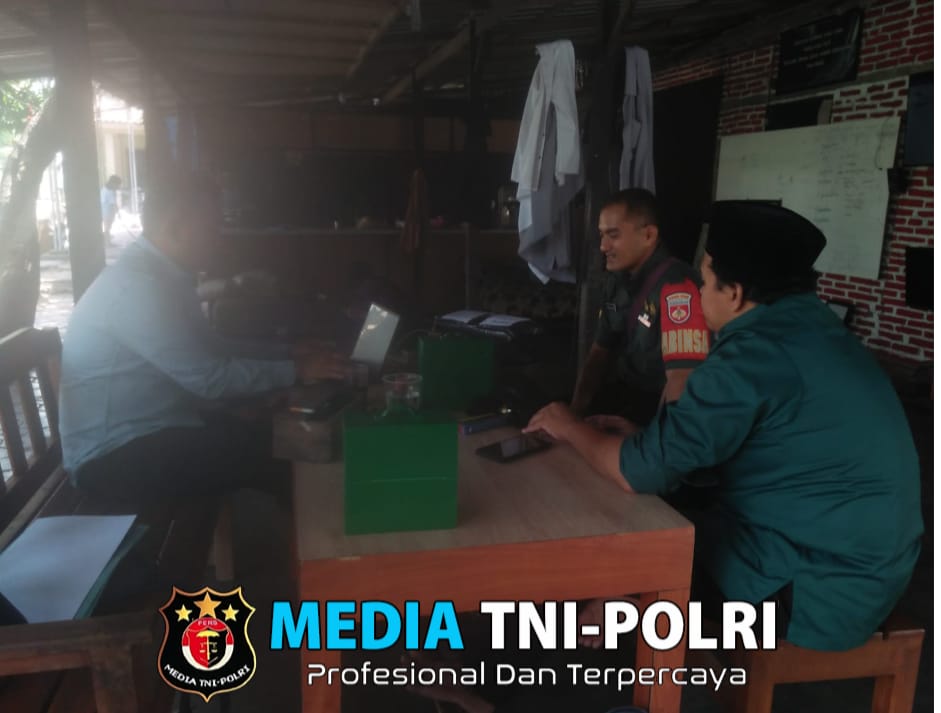 Babinsa Jalin Silaturahmi dengan Pengurus Pondok Pesantren, Wujudkan Kerjasama yang Harmonis