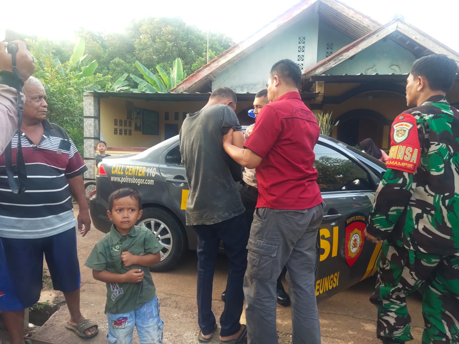 Polsek Cileungsi Berhasil Amankan Pelaku Percobaan Pencurian Kotak Amal 