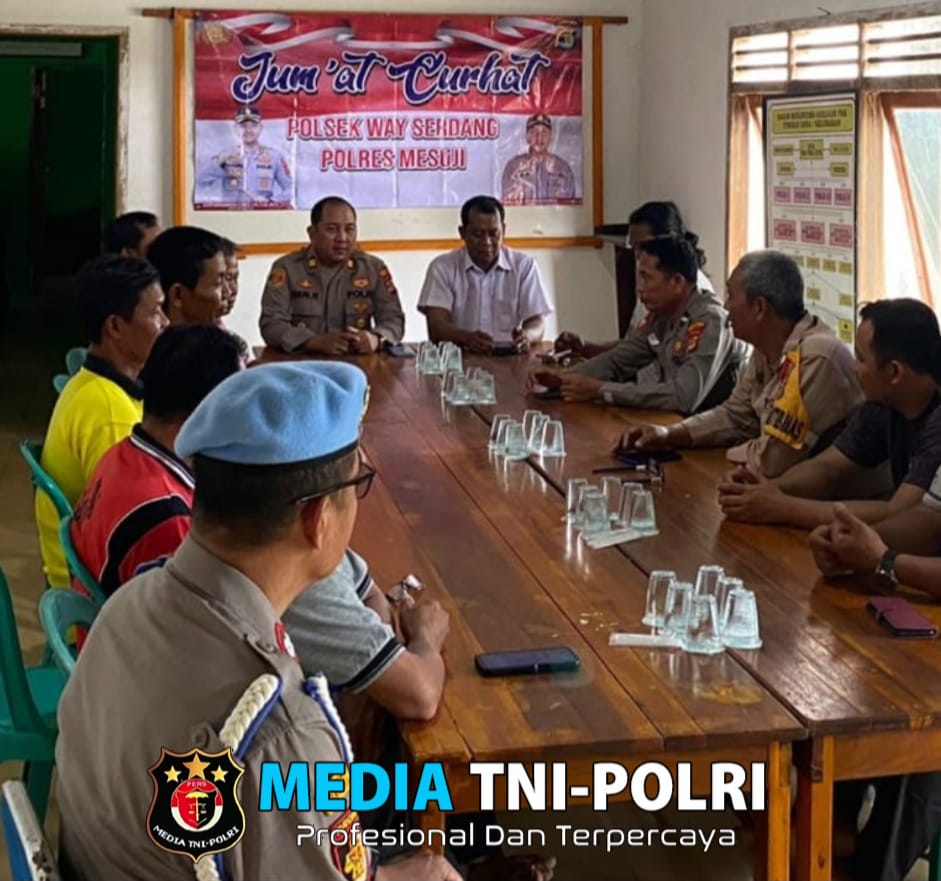 Polsek Way Serdang Polres Mesuji Gelar Giat Jumat Curhat dan Cooling System Melalui Aparatur Desa Panca Warna