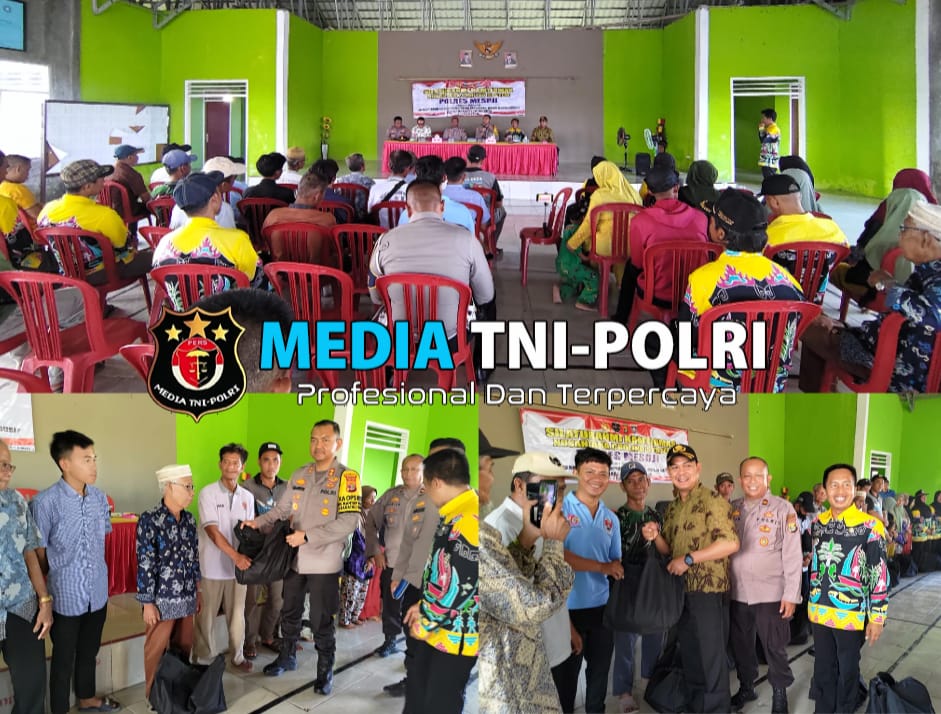 Kapolres Mesuji Bersama PJU, Gelar Jumat Curhat dan Bhakti Sosial Bagikan Paket Sembako Kepada Warga Desa Sungai Cambai