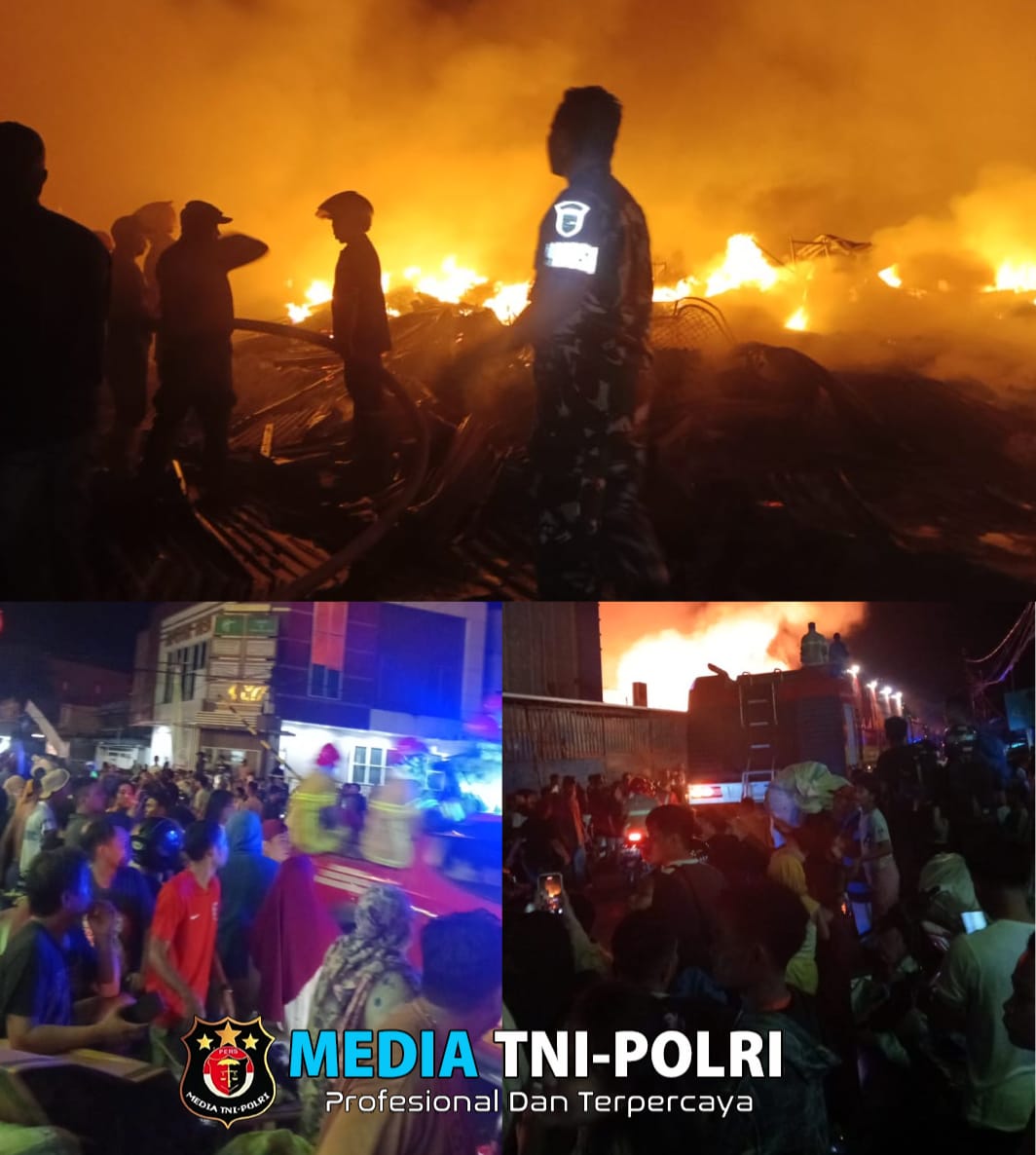 Dandim 1802/Sorong Langsung Terjun Ke Lokasi Kebakaran Pasar Sentral Remu Kota Sorong