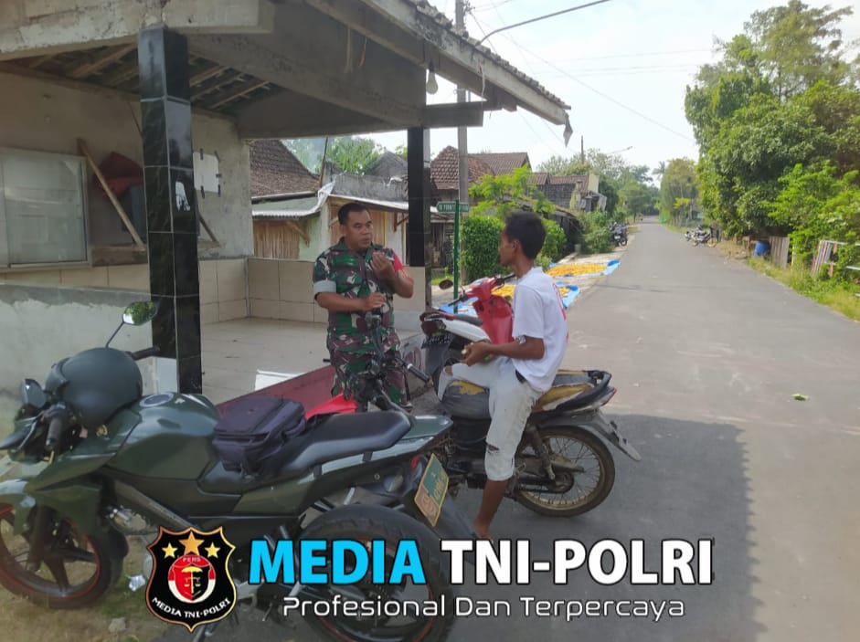 Babinsa Wonosegoro Sambangi Dan Motivasi Warga Gilirejo