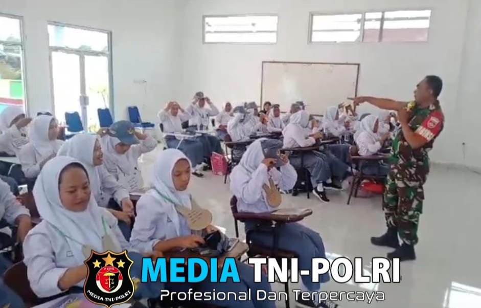 Babinsa Ngemplak Tekankan Pentingnya Cinta Tanah Air