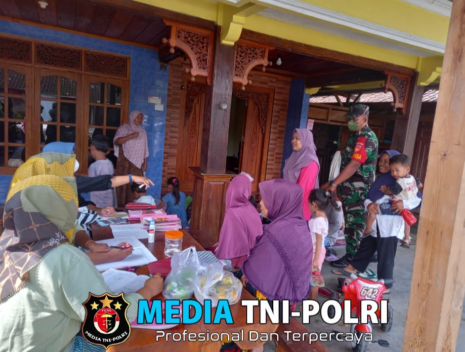 Babinsa Sambi Aktif Sukseskan Program Posyandu di Wilayahnya