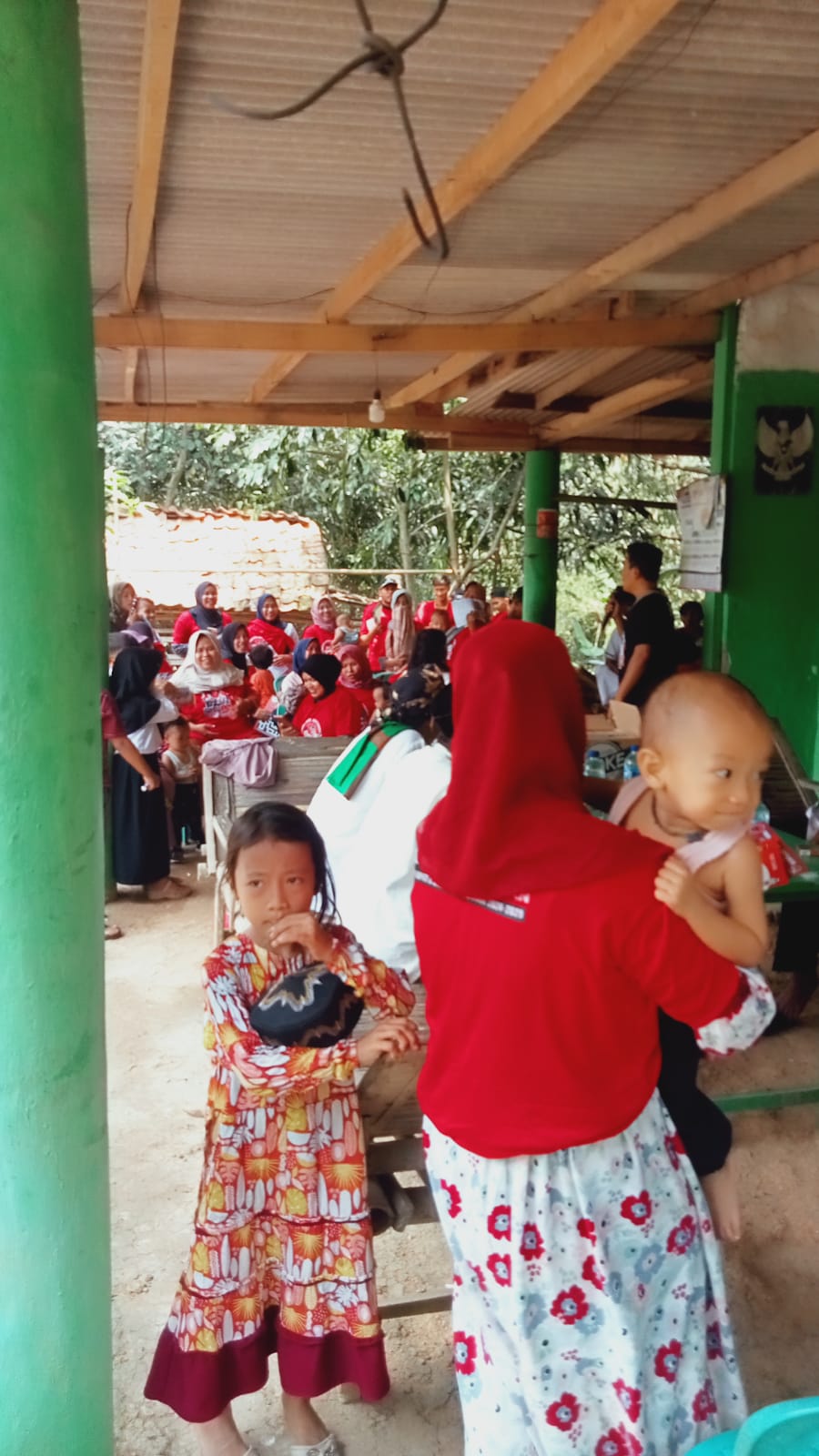 Polsek Sukamakmur Bersama Secholder Lainnya Giat Cooling Sistem Pengamanan Kampanye CAWABUP Kabupaten Bogor Berjalan  Kondusif