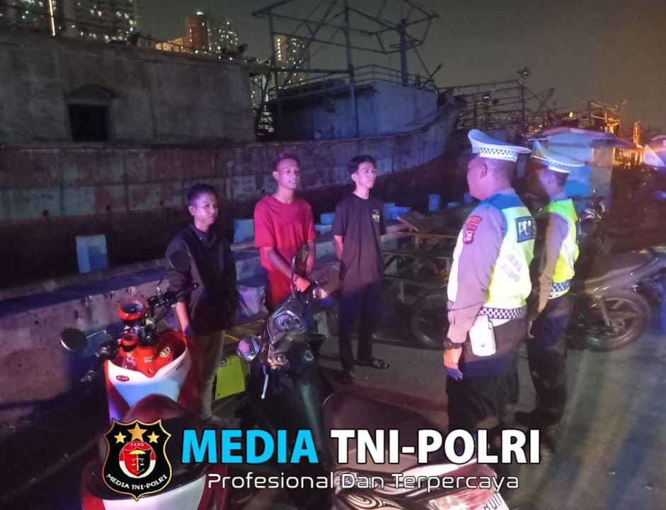 Patroli Dialogis Unit Lantas: Cegah Tawuran dan Bertindak Secara Damai