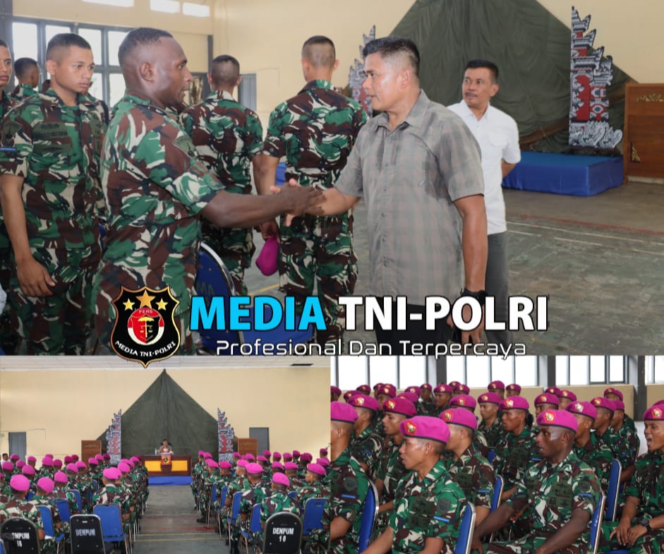 Danpasmar 3 Dampingi Wadan Kormar Beri Pengarahan Kepada Prajurit Petarung Muda Pasmar 3