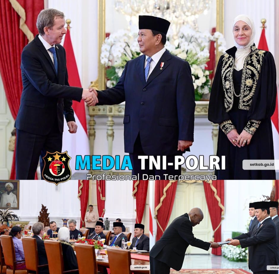 Presiden Prabowo Subianto Menerima Surat Kepercayaan Dari Tujuh Duta Besar Luar Biasa dan Berkuasa Penuh (LBBP) Negara-Negara Sahabat di Istana Merdeka