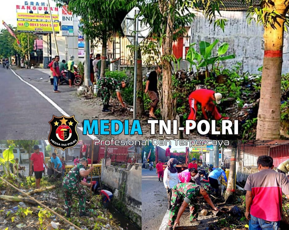 Lestarikan Budaya Gotong Royong, Babinsa Bersama Warga Kerja Bakti Bersihkan Lingkungan Kel. Tlumpu
