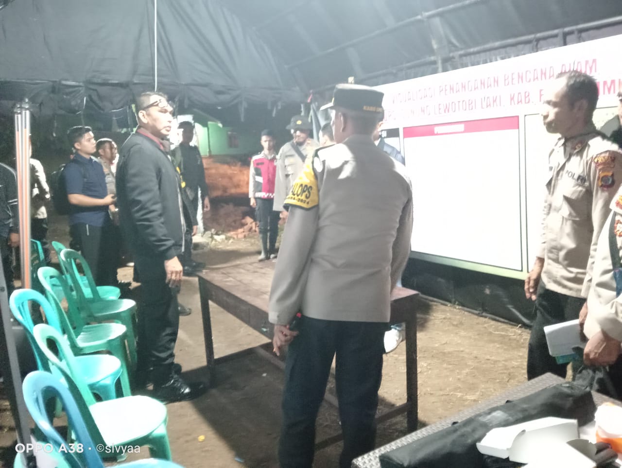 Astama Ops Kapolri Tinjau Posko Kemanusiaan Polda NTT, Pastikan Kesiapan Bantuan untuk Korban Erupsi Gunung Lewotobi*