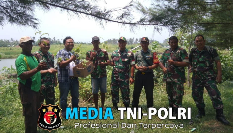 Dukung Ketahanan Pangan, Koramil 0825/01 Banyuwangi Tanam Puluhan Bibit Pohon Sukun