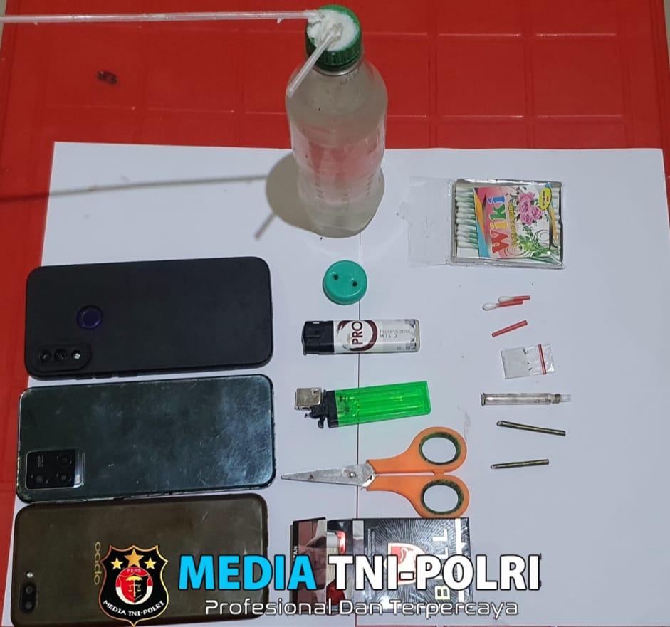 Asyik Pesta Sabu, 3 Warga Lamtim Digelandang Polisi