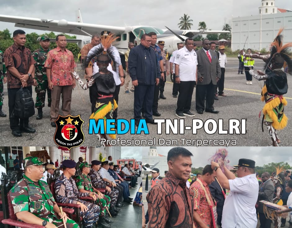 Danlantamal XIV Sorong Dampingi PJ Gubernur PBD Bersama Forkopimda Melakukan Kunker dan Peletakan Batu Pertama Pembangunan Perumahan ASN Serta Penyerahan Bantuan di Kabupaten Maybrat