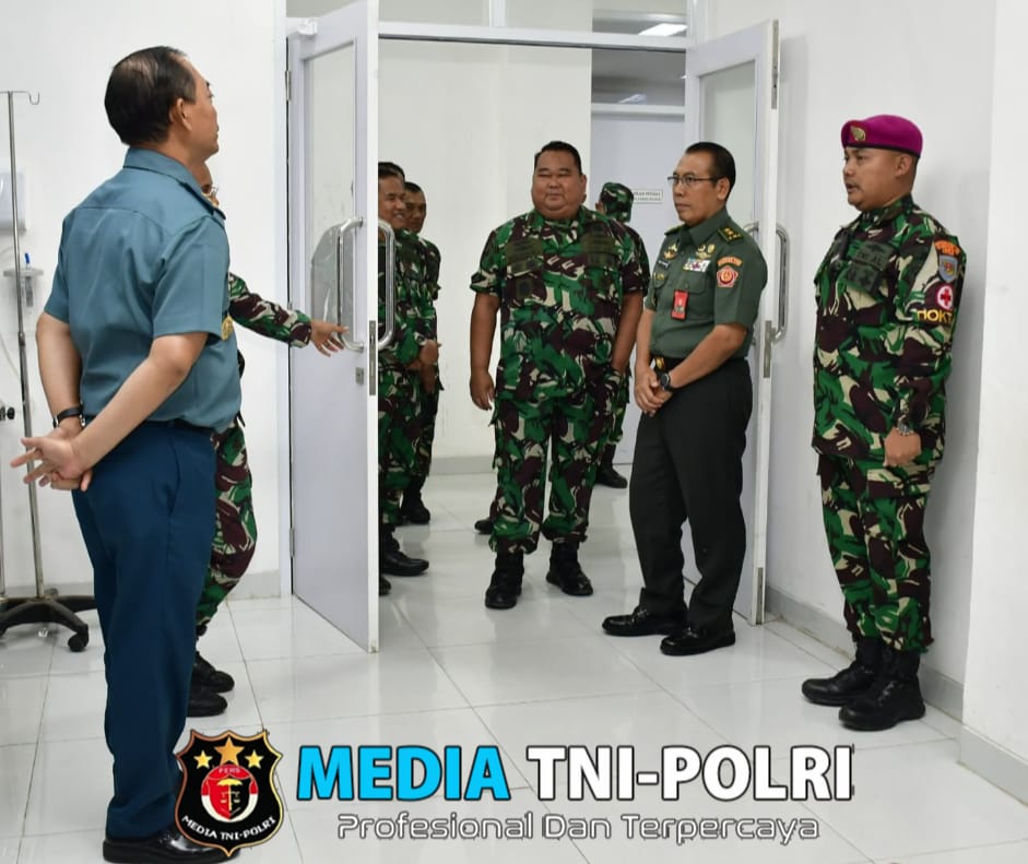 Kapuskes TNI Tinjau Fasilitas Kesehatan TNI di Sorong