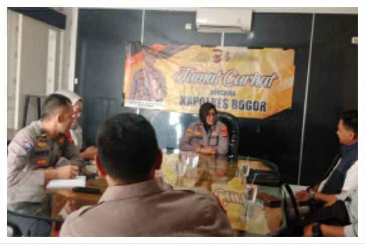Polres Bogor Gelar Program “Jumat Curhat” Masih Mendominasi Sebagai Wadah Aspirasi Dan Curhatan Warga Masyarakat Kabupaten Bogor