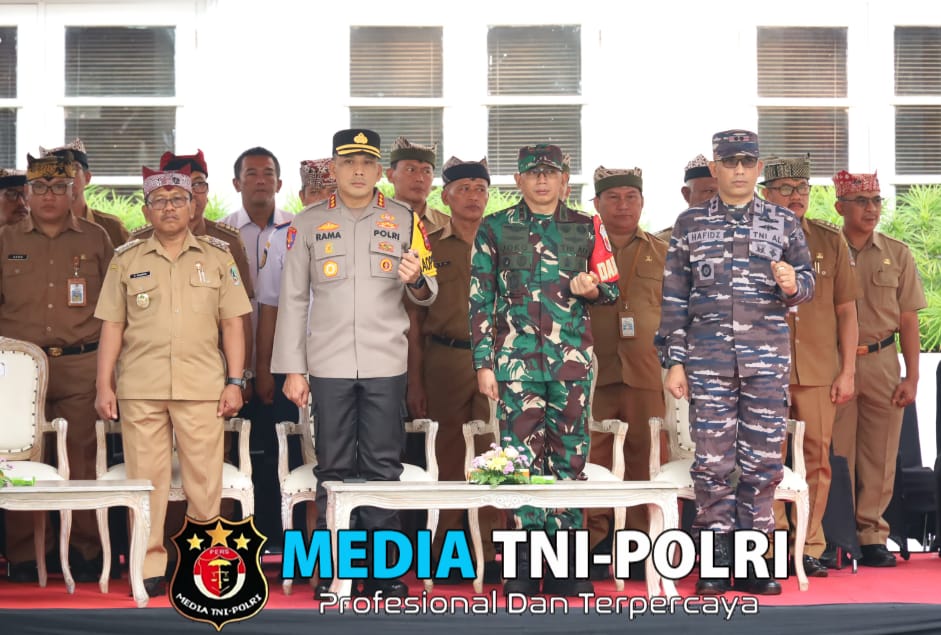 Dandim 0825/Banyuwangi Laksanakan Upacara Peringati Hari Kesehatan Nasional ke-60