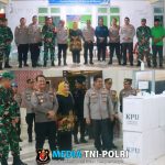Kapolres Lampung Timur Dampingi Dir Narkoba Polda Lampung Cek Keamanan Kotak Suara di PPK Way Bungur