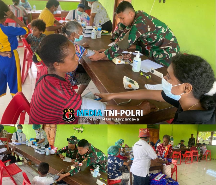 Wujudkan Masyarakat Sehat, Satgas Yonif 131/BRS Bersama Klinik Santa Lusia Laksanakan Pelayanan Kesehatan Gratis