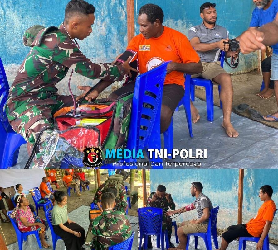 Satgas Yonif 131/BRS Berikan Pelayanan Kesehatan di Kampung Mosso