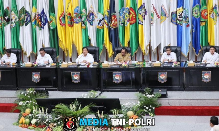 Presiden Prabowo Apresiasi Rakor Mingguan Pengendalian Inflasi Daerah, Minta Mendagri Teruskan