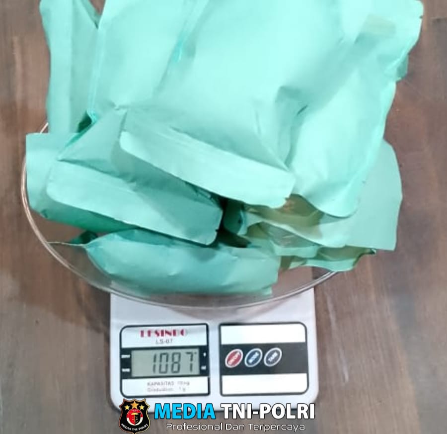 Satresnarkoba Polres Serang Tangkap Produsen dan PengedarTembakau Gorila