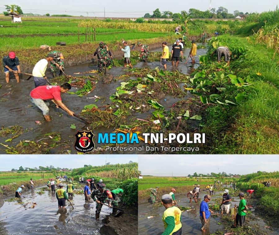 Koramil 0808/02 Garum Bersama Warga Lakukan Normalisasi Sungai dan Syukuran Dawuhan