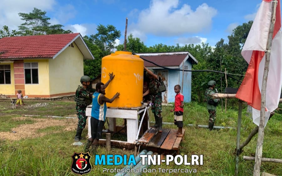Habema Pasang Tower Air di Kampung Aisa