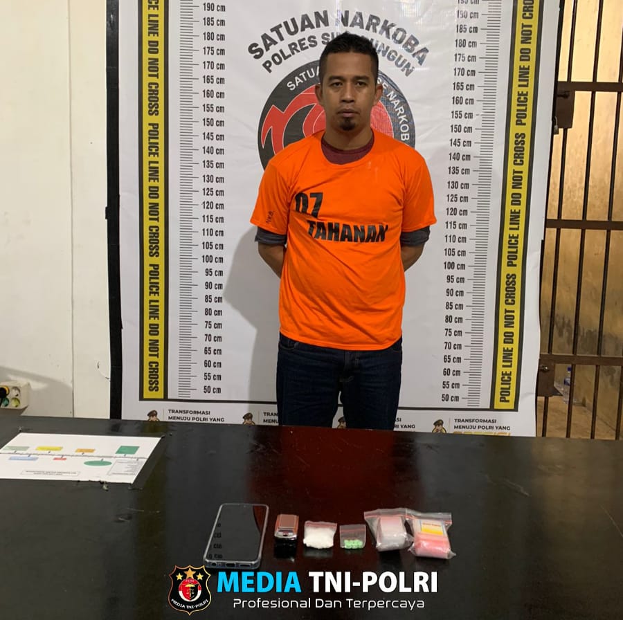 Satres Narkoba Polres Simalungun Ringkus Pengedar Sabu dan Ekstasi di Tapian Dolok, Buktikan Tak Ada Tempat Bagi Pelaku Penyalahgunaan Narkoba