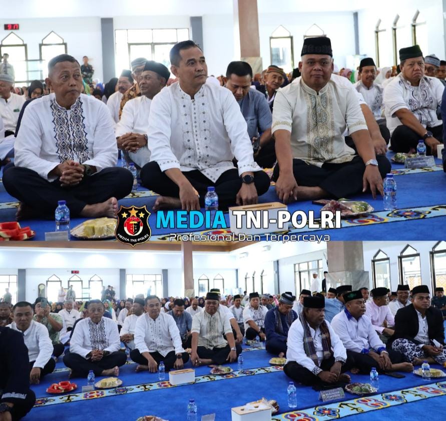 Umat Muslim Pasmar 3 Ikuti Pengajian Dalam Menyongsong Isra Mi’raj Nabi Muhammad SAW 2025 M/1446 H