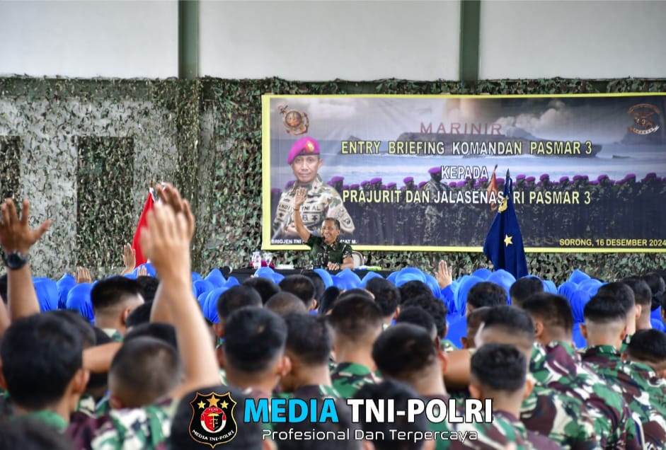 Prajurit Denmako Pasmar 3 Ikuti Entry Briefing Komandan Pasmar 3