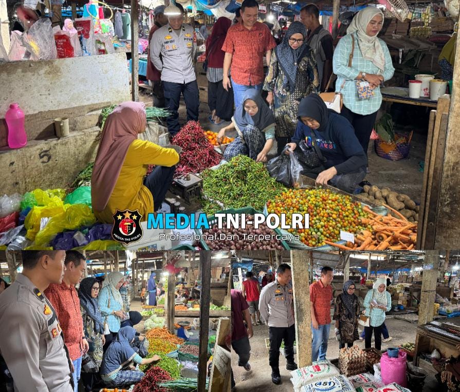 Jelang Nataru, Satgas Pangan Polres Tulang Bawang Barat bersama Diskoperindag Pantau Stabilitas Harga dan Stok Bahan Pokok