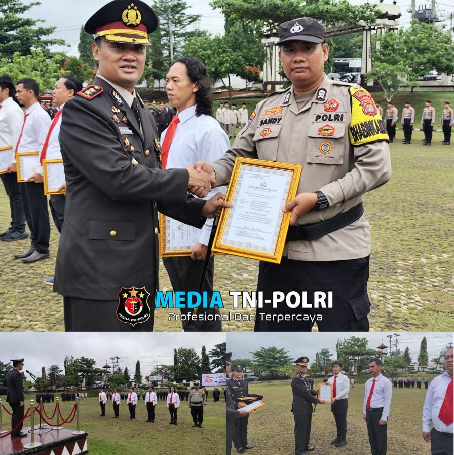 Berprestasi, 12 Personel Polres Lampung Utara Terima Penghargaan Dari Kapolres