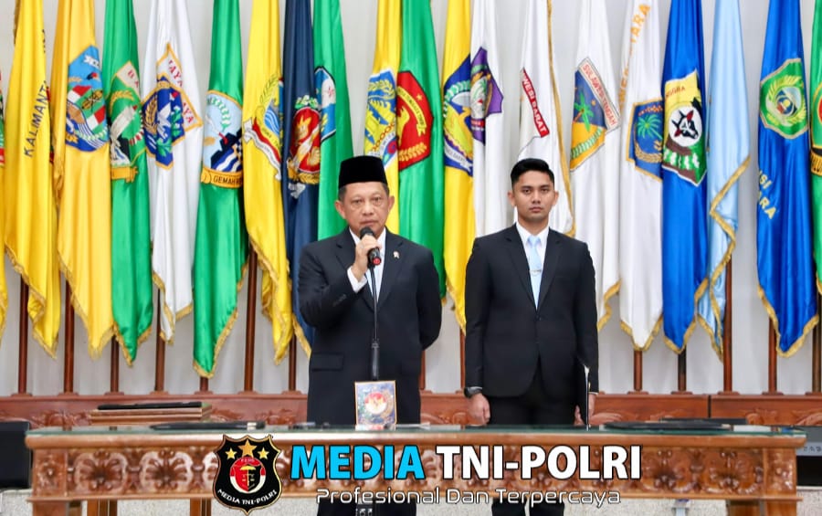 Mendagri Tito Lantik Pejabat Pimpinan Tinggi Pratama di Lingkungan Kemendagri