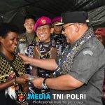 Rumkitlap Yonkes 3 Marinir Gelar Pengobatan Umum Gratis Saat Peresmian Kampung Bahari Nusantara Pasmar 3 Tahun 2024
