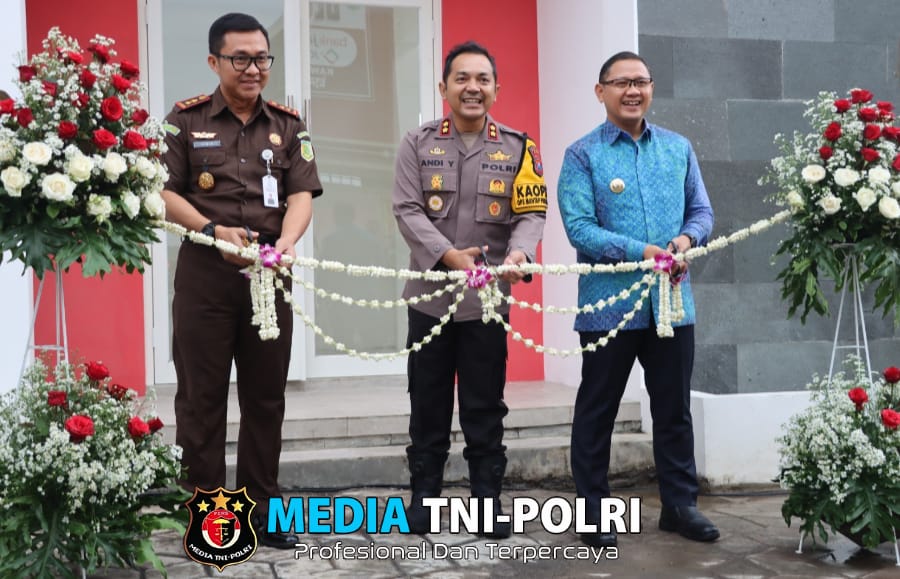 Kapolres Batu bersama Forkopimda Resmikan Pasar Unggas, Pos Polisi, dan Gudang Aset Pemerintah Kota Batu