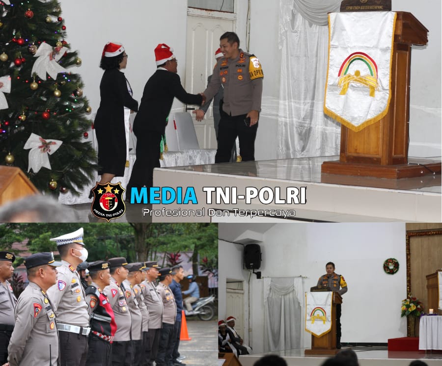 Pastikan Pengamanan Misa Natal Berjalan Lancar dan Kondusif, Kapolres Ketapang Turun Langsung Pantau Misa di Gereja