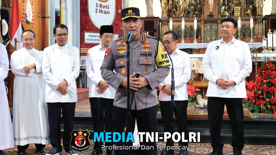 Ucapkan Selamat Natal, Kapolri Mari Genggam Erat Persatuan dan Kesatuan