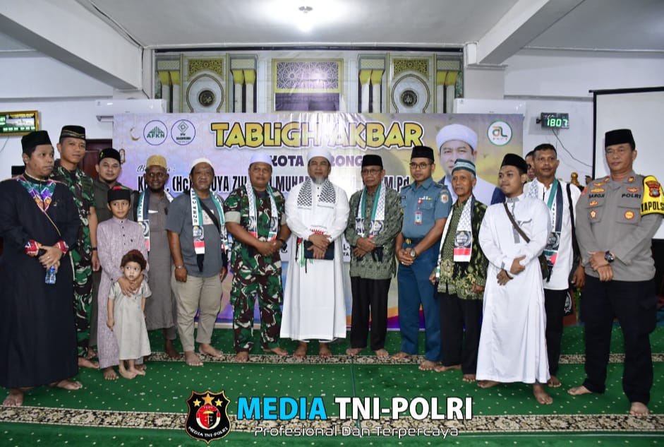 Dandenma Pasmar 3 Hadiri Tabligh Akbar Bersama Da’i Nasional Payakumbuh