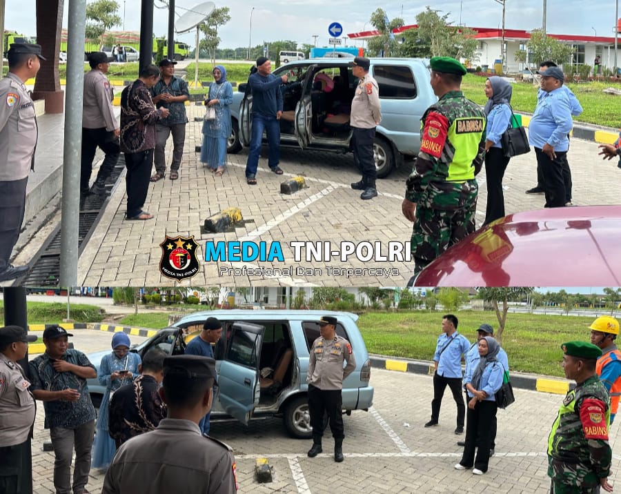Amankan Nataru, Personel Pospam Jalur Tol Polres Lampung Tengah Himbau Pengemudi Untuk Utamakan Keselamatan