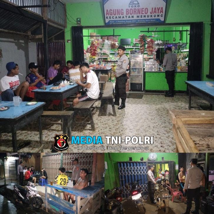 Polsek Menukung Jaga Kamtibmas Dengan Patroli Malam Hari