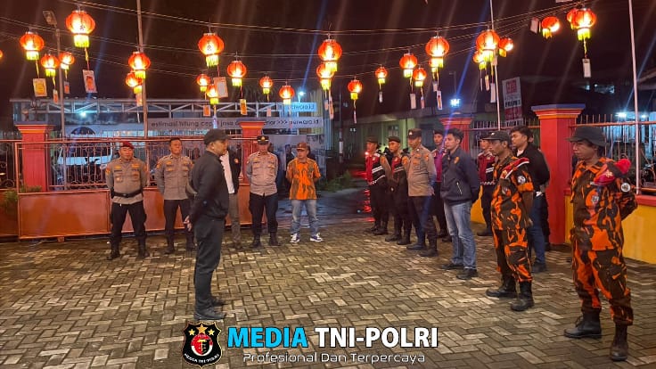 Polres Pringsewu Kerahkan Puluhan Personel untuk Amankan Perayaan Imlek 2025